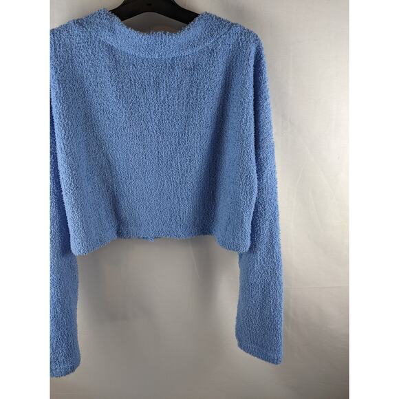 Cropped Cozy Cardigan Wild Fable Azure M Blue Lightweight Fuzzy V Neck Button Up - Picture 9 of 10